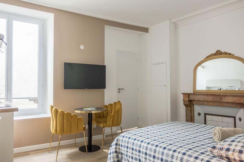 Studio Contemporain A Deux Pas De La Cathedrale Leilighet Orléans Eksteriør bilde